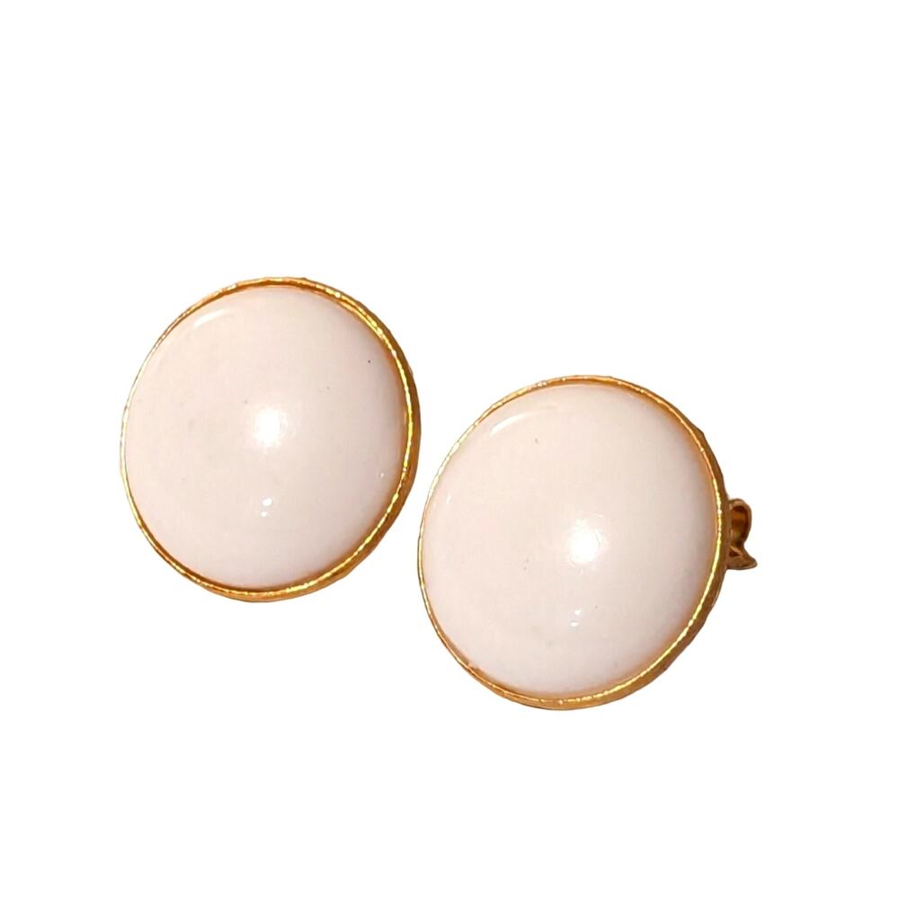 Vintage Crown Trifari Gold Tone White Acrylic Button Style Clip On Earrings